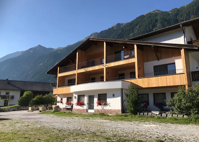 Alpenspitz Appartements - Garni - B&B Ratschings